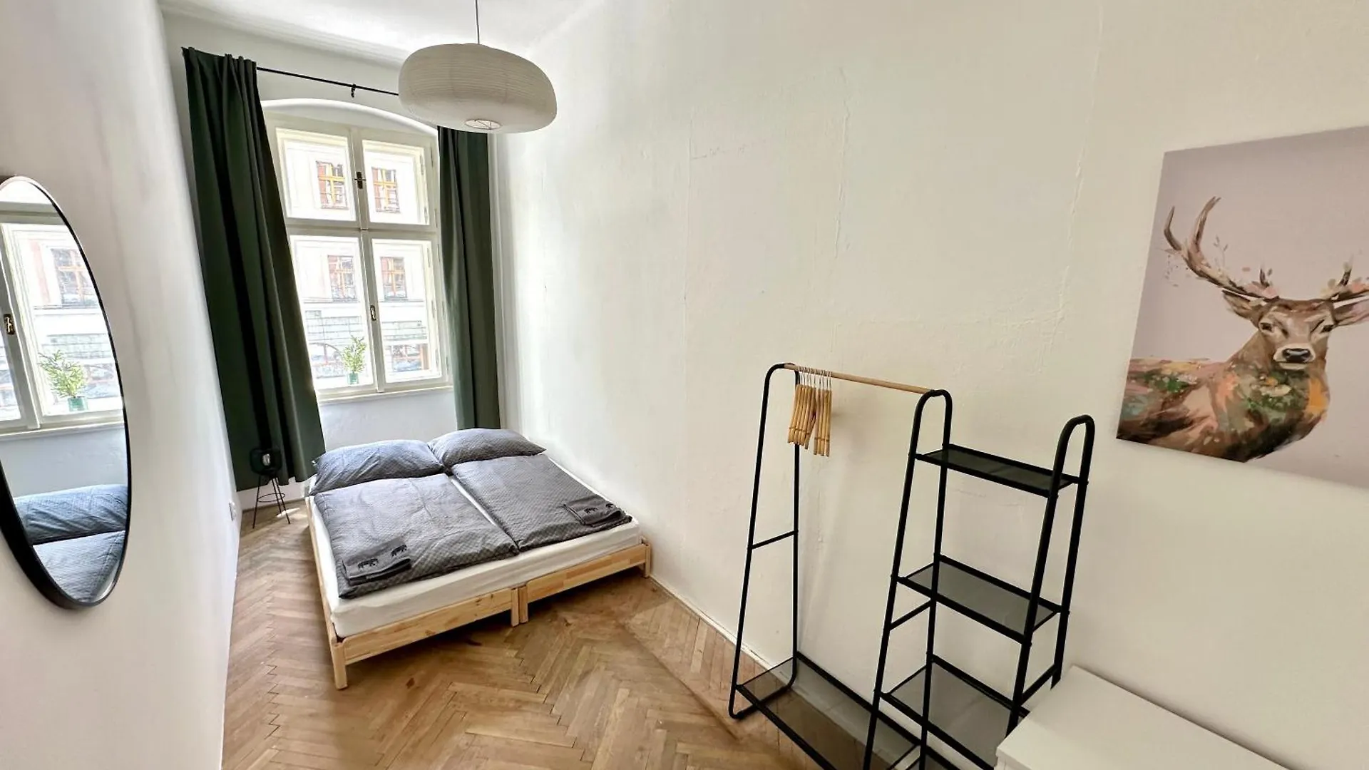 Best Location In Prague! 4 Bedrooms And Super Host! Lejlighed Prag