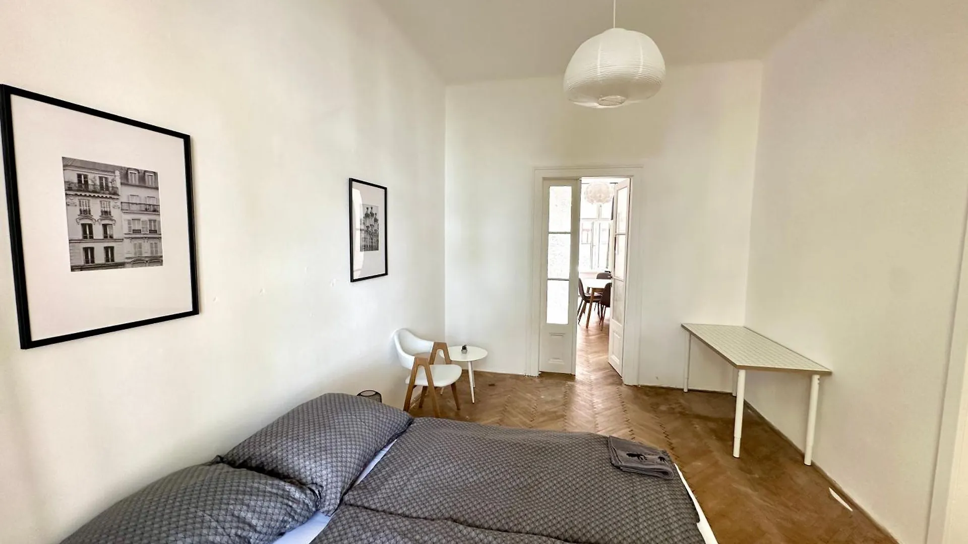 Best Location In Prague! 4 Bedrooms And Super Host! 0*, Prag Tjekkiet